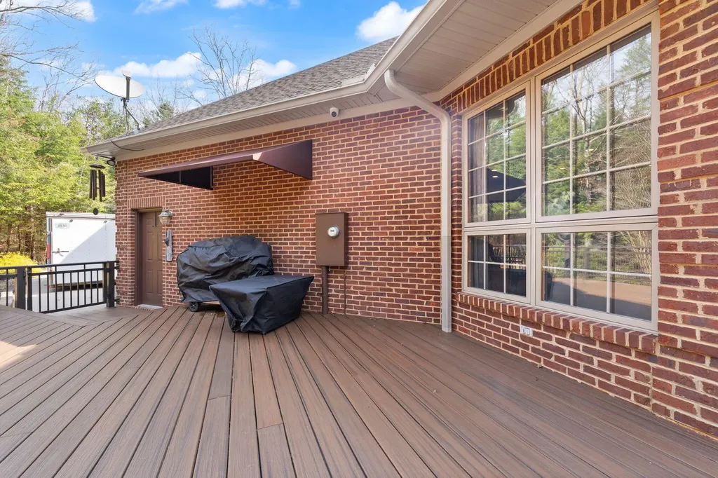 1917 Mallard Drive London KY 40741