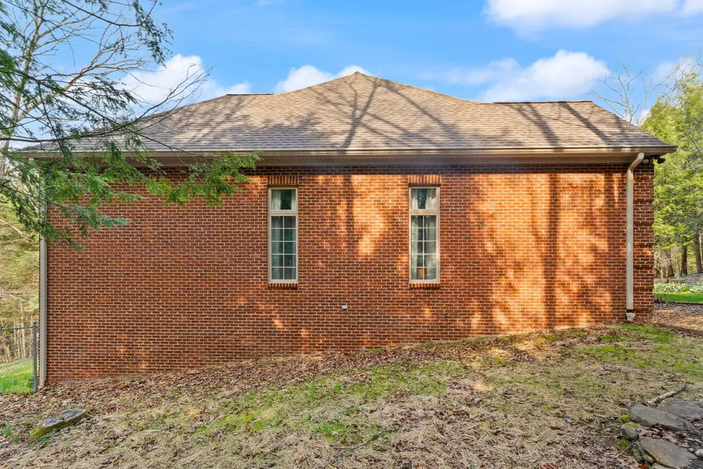 1917 Mallard Drive London KY 40741