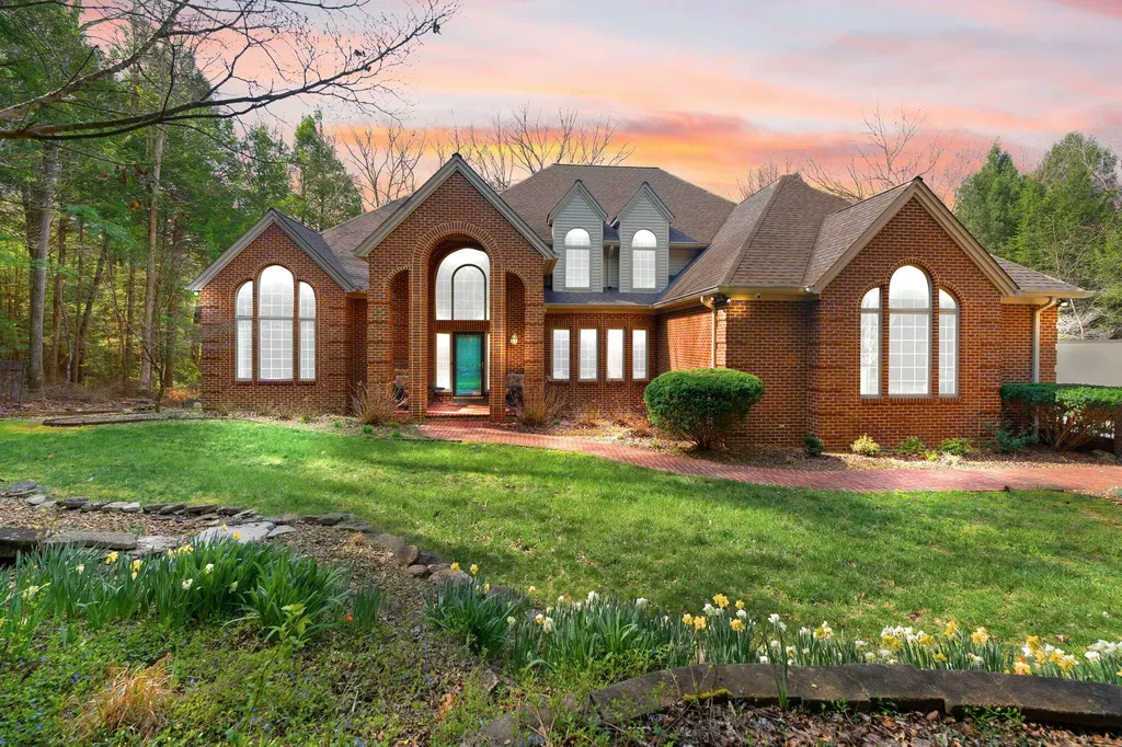 1917 Mallard Drive London KY 40741