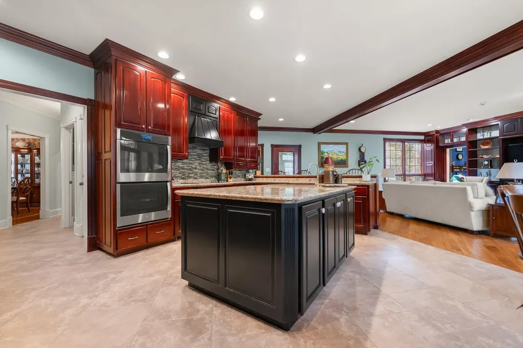 1917 Mallard Drive London KY 40741