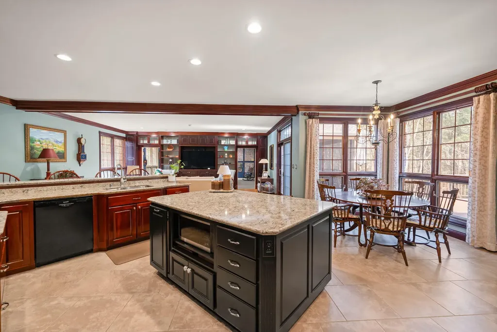 1917 Mallard Drive London KY 40741