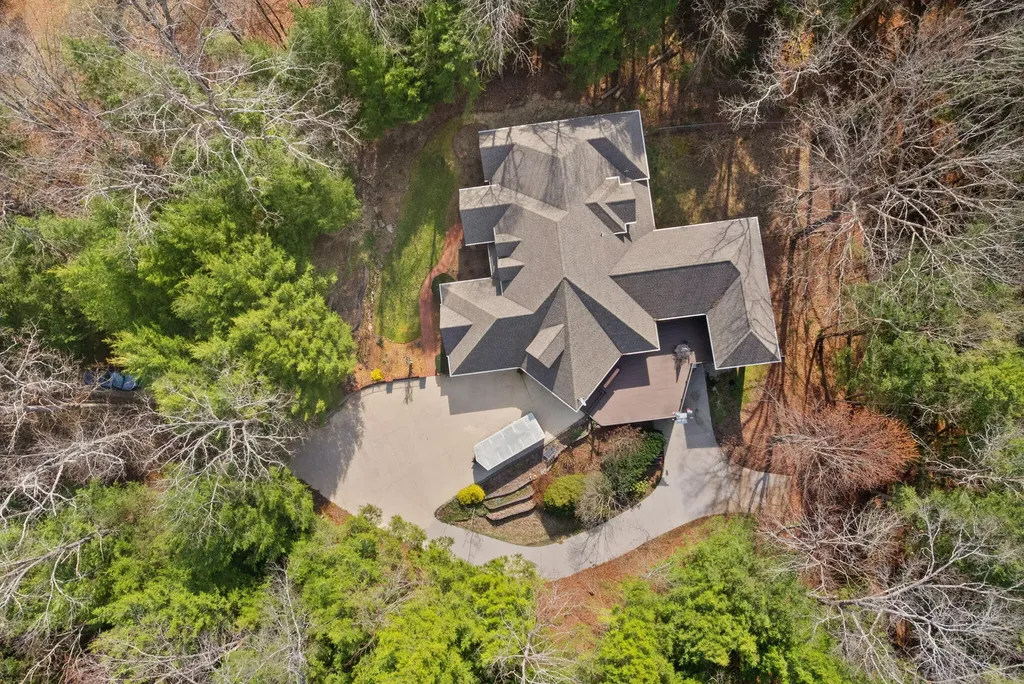 1917 Mallard Drive London KY 40741