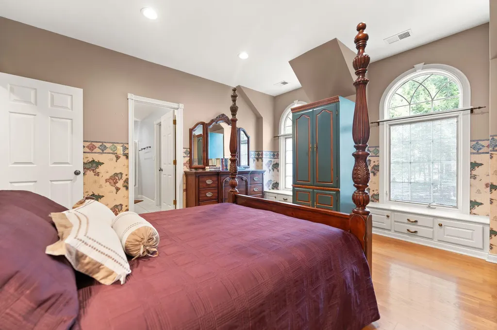 1917 Mallard Drive London KY 40741