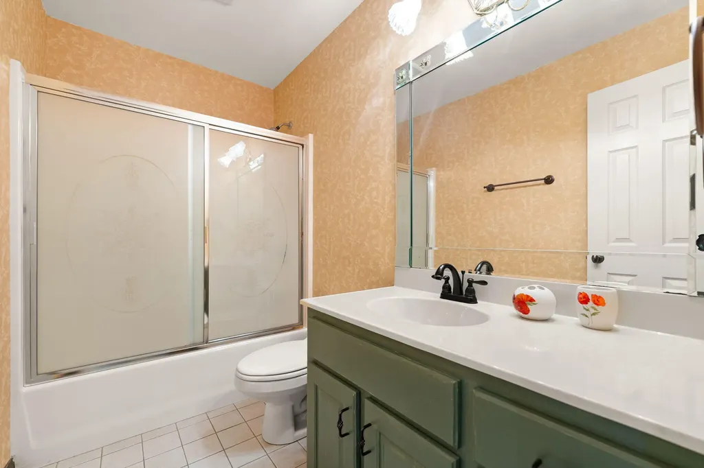1917 Mallard Drive London KY 40741