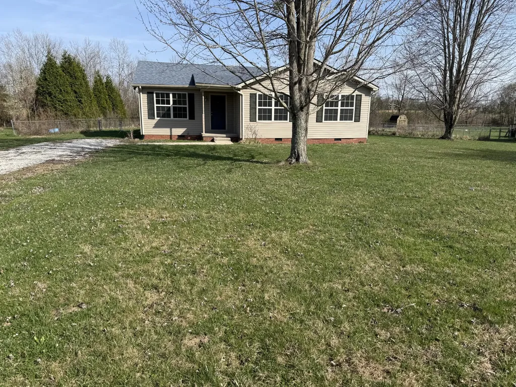 725 Muddy Creek S. Road Berea KY 40403