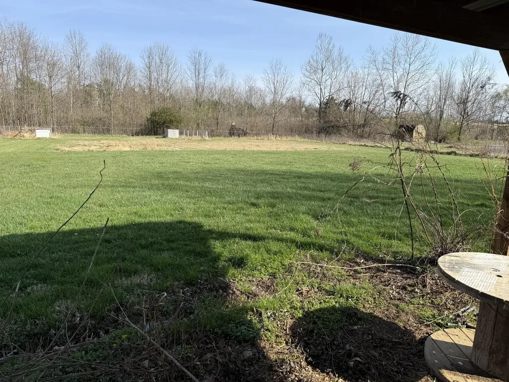 725 Muddy Creek S. Road Berea KY 40403