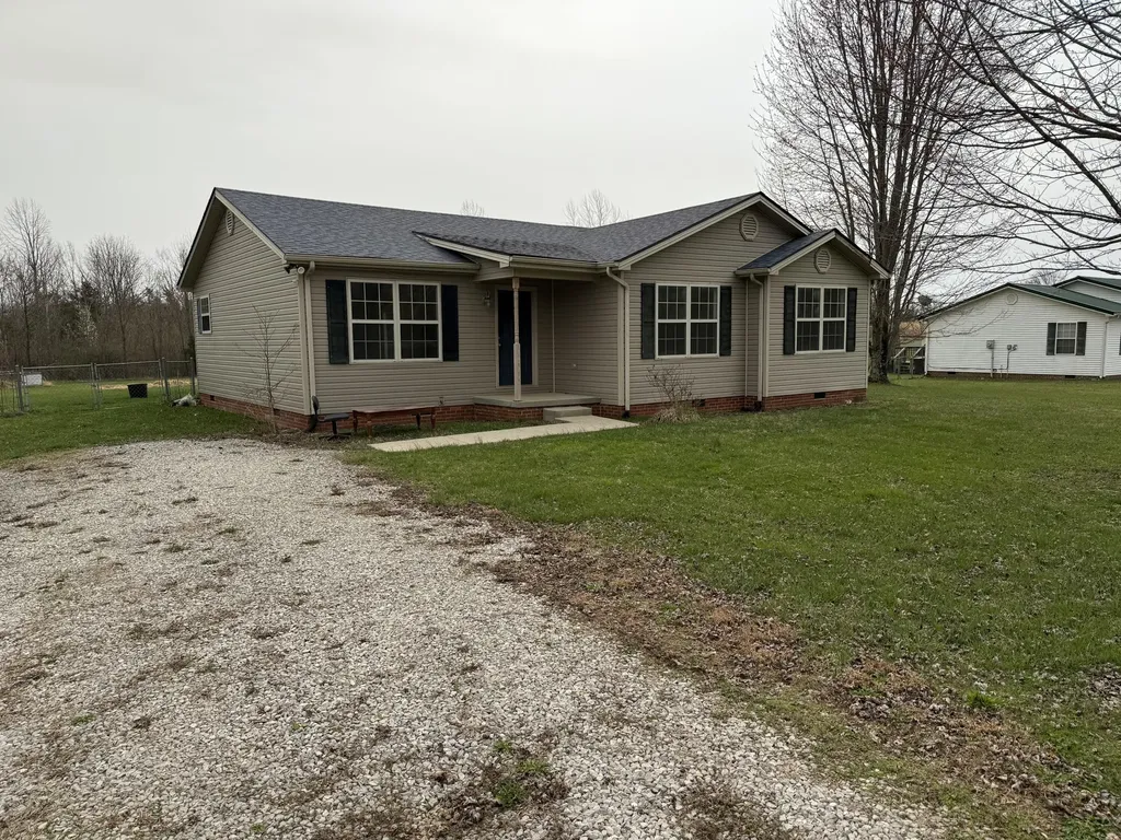 725 Muddy Creek S. Road Berea KY 40403