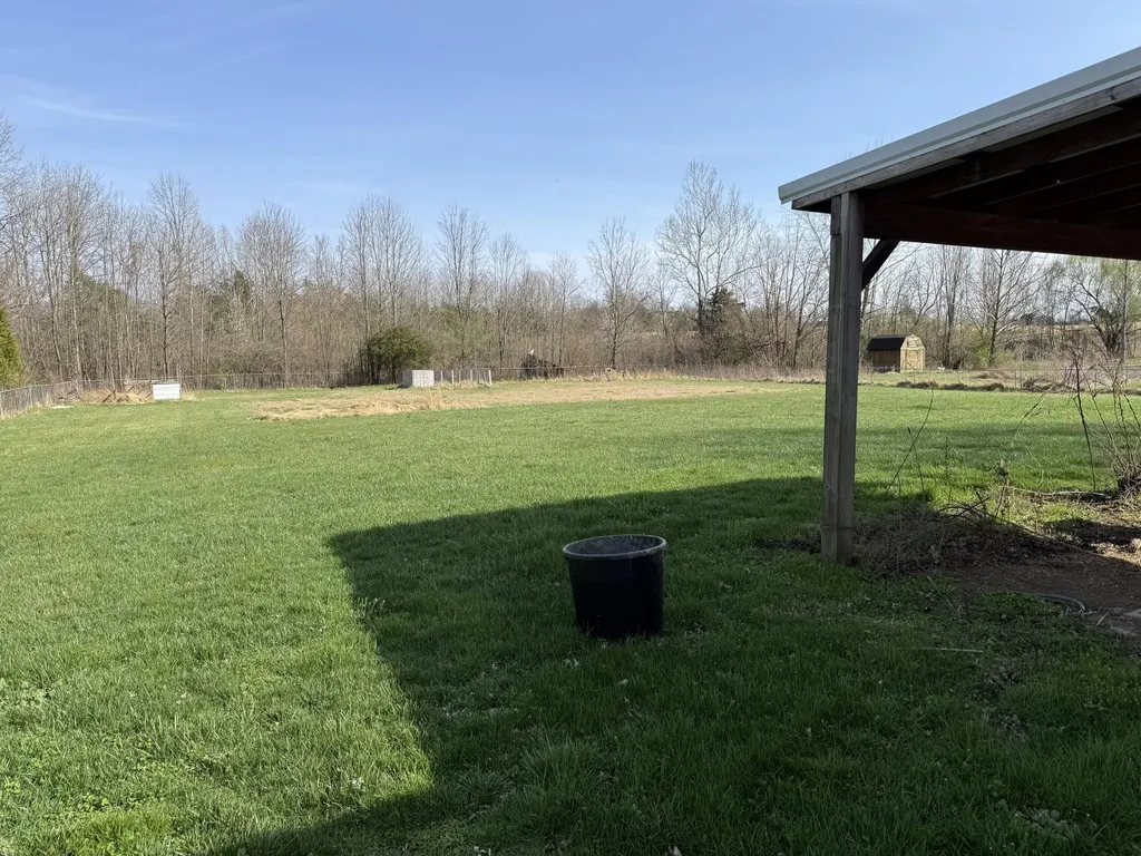 725 Muddy Creek S. Road Berea KY 40403