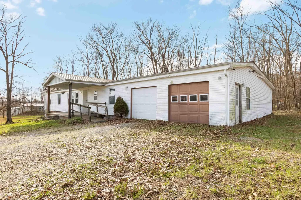 139 Mercer Road Waynesburg KY 40489