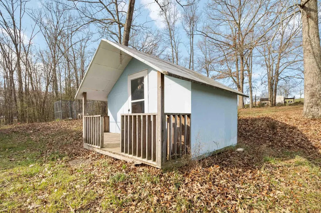 139 Mercer Road Waynesburg KY 40489