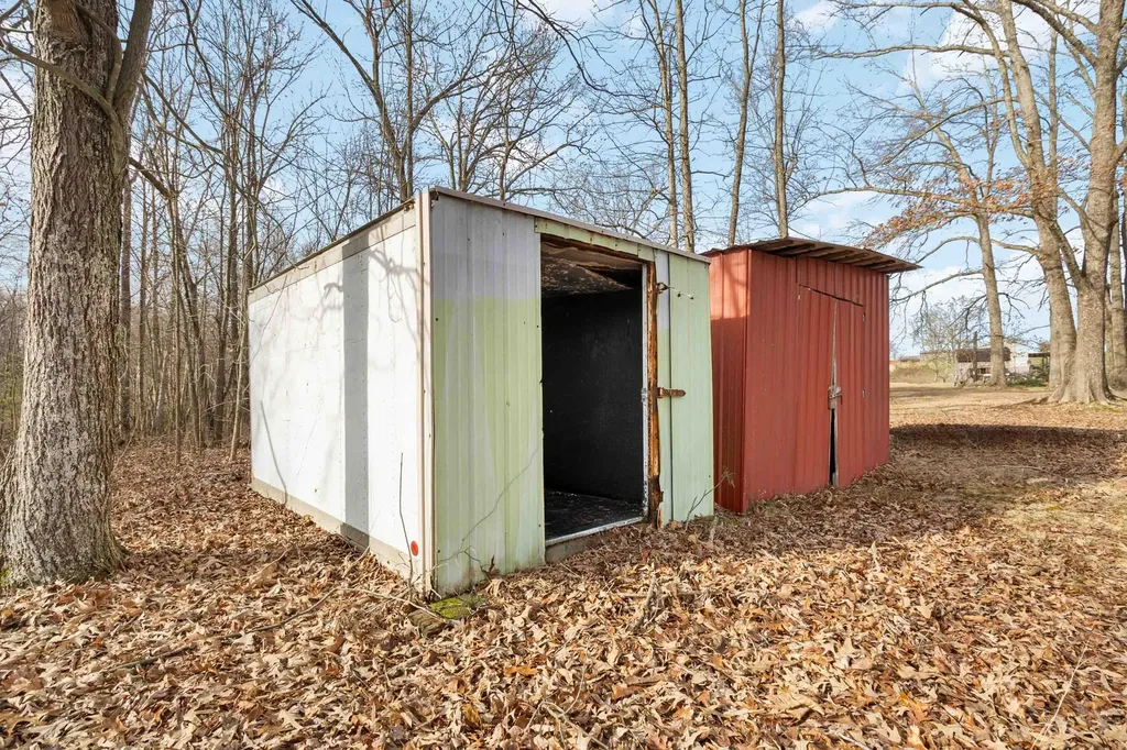 139 Mercer Road Waynesburg KY 40489