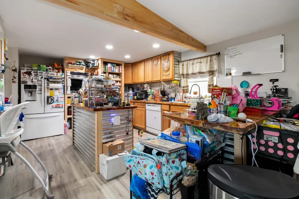 139 Mercer Road Waynesburg KY 40489