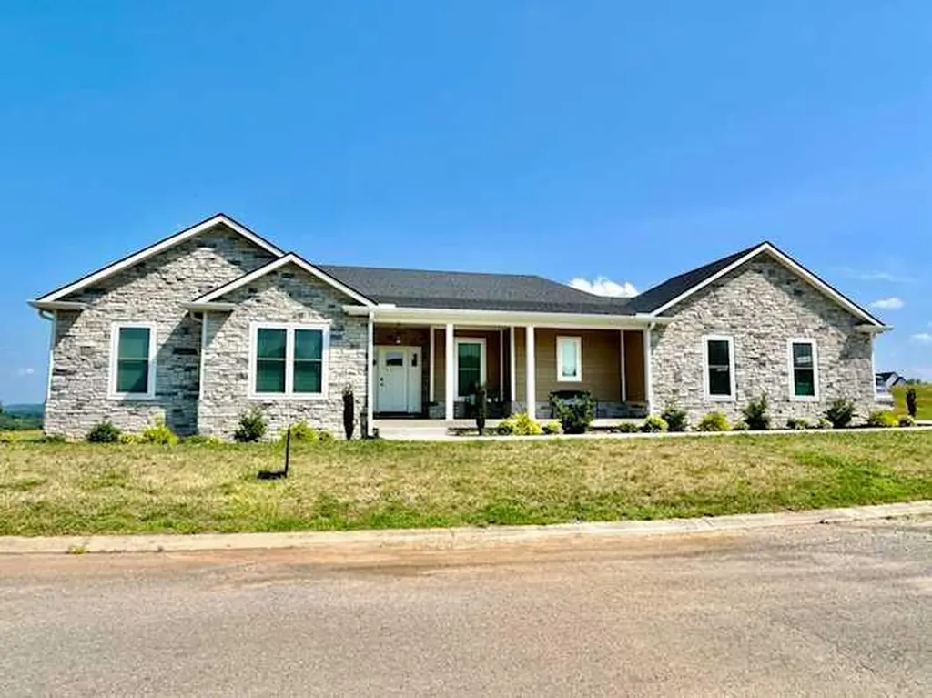 100 Sunrise Path Somerset KY 42503