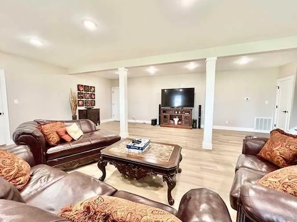 100 Sunrise Path Somerset KY 42503