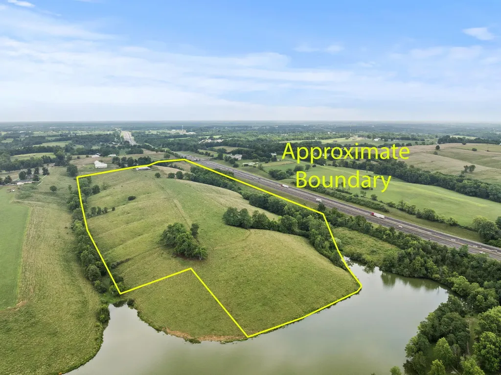 1050 Bannister Pike Dry Ridge KY 41035