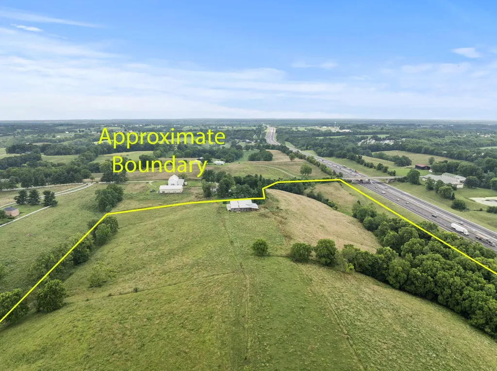 1050 Bannister Pike Dry Ridge KY 41035