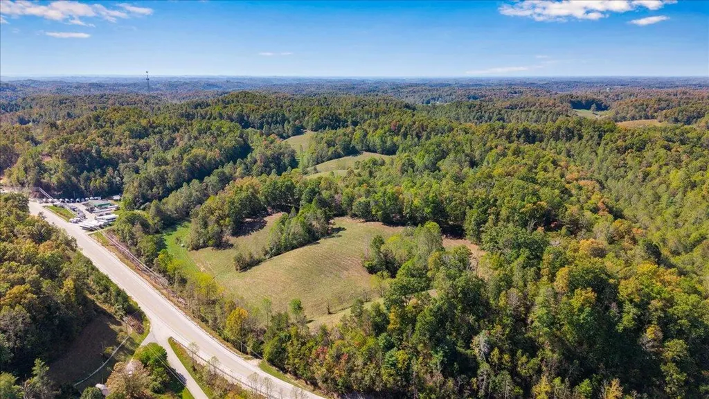 9999 Ky-15 Campton KY 41301
