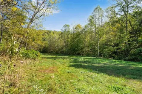 9999 KY-15 Campton KY 41301