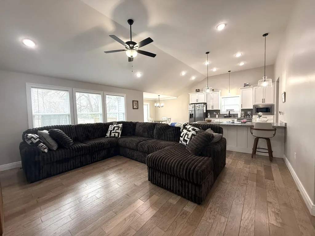 174 Lone Oak Drive Somerset KY 42503