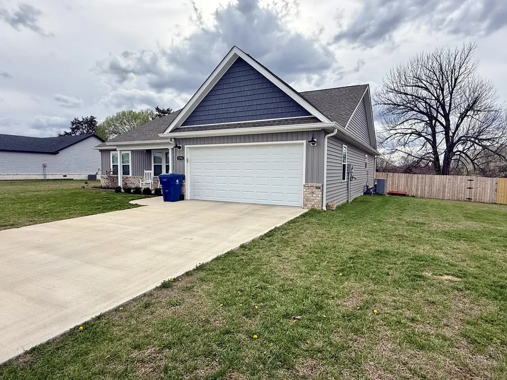 174 Lone Oak Drive Somerset KY 42503
