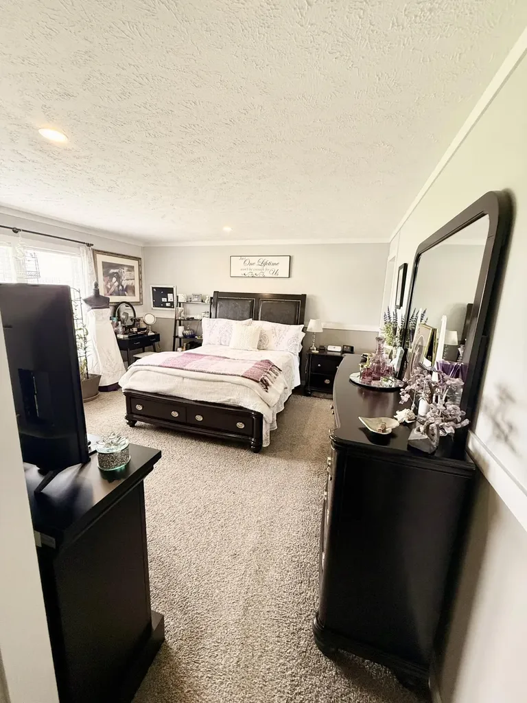 7241 Ky-49 Liberty KY 42539