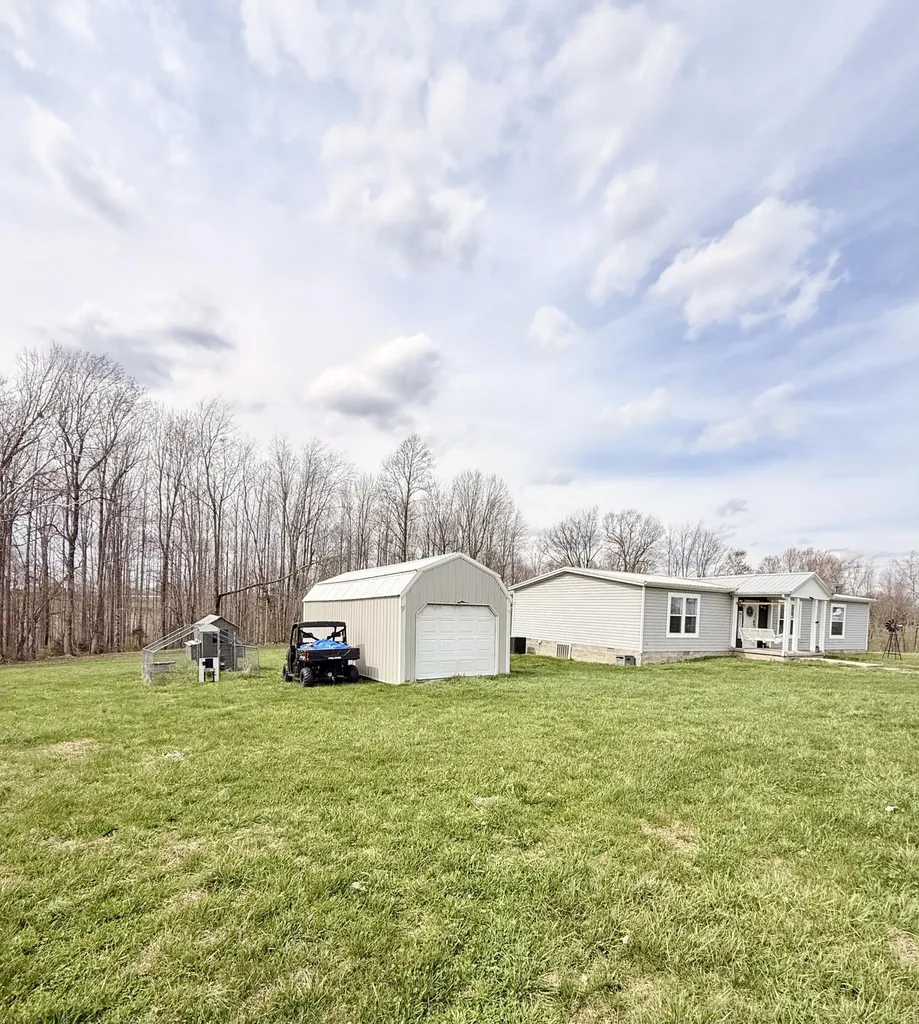 7241 Ky-49 Liberty KY 42539