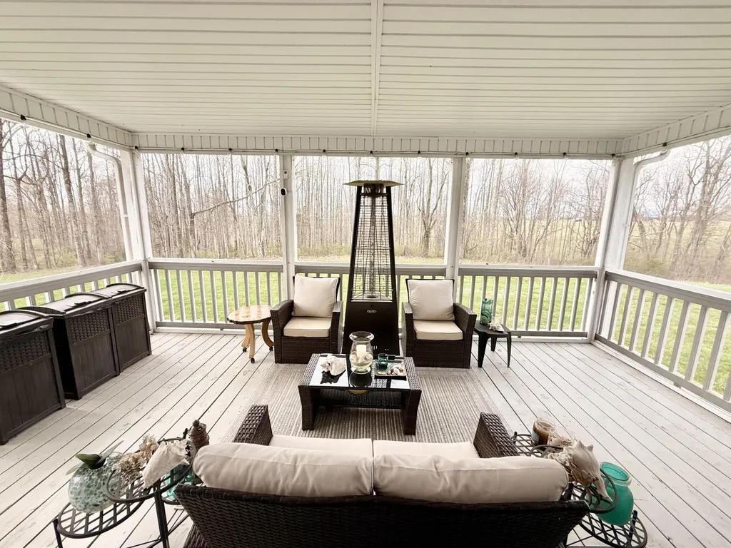 7241 Ky-49 Liberty KY 42539