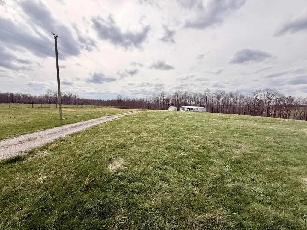 7241 Ky-49 Liberty KY 42539