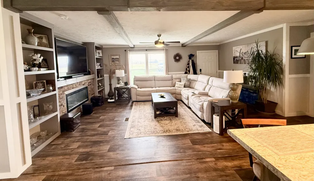 7241 Ky-49 Liberty KY 42539