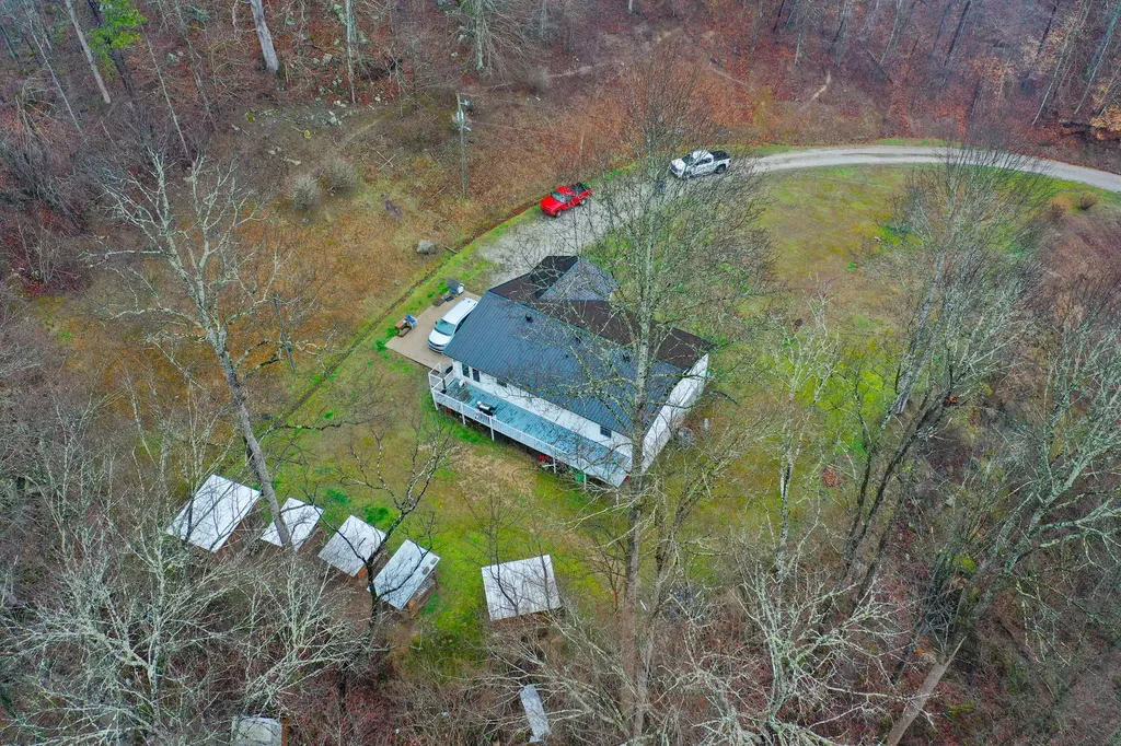 1291 Polls Creek Road Smilax KY 41764