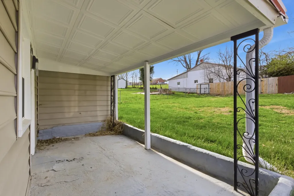 213 Irvine View Street Richmond KY 40475