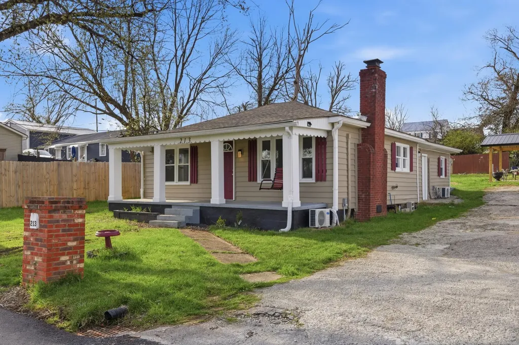 213 Irvine View Street Richmond KY 40475