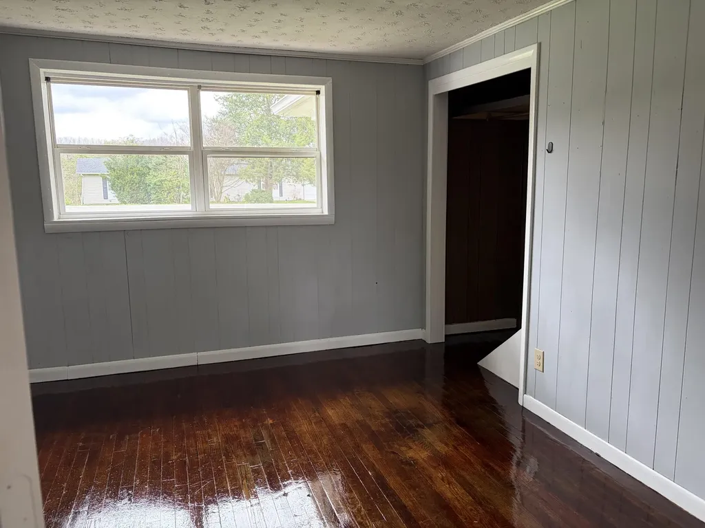 8105 Barbourville Road London KY 40744