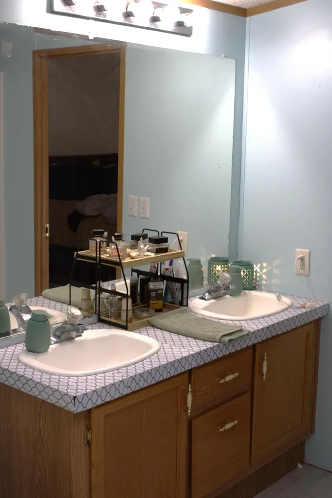 2864 Scrubgrass Road Gravel Switch KY 40328