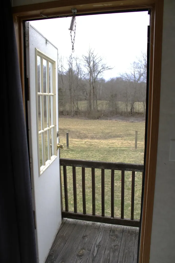 2864 Scrubgrass Road Gravel Switch KY 40328