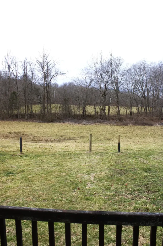 2864 Scrubgrass Road Gravel Switch KY 40328