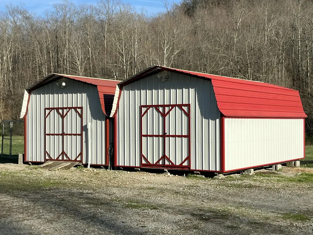 2864 Scrubgrass Road Gravel Switch KY 40328