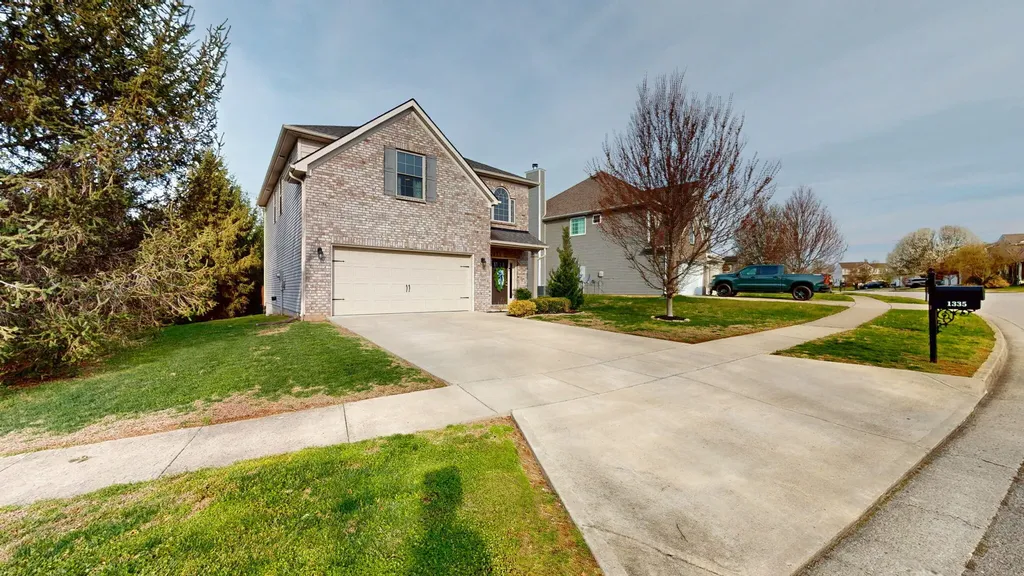1335 Seminole Trail Georgetown KY 40324