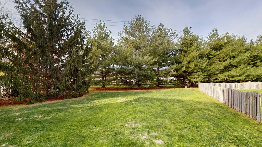 1335 Seminole Trail Georgetown KY 40324