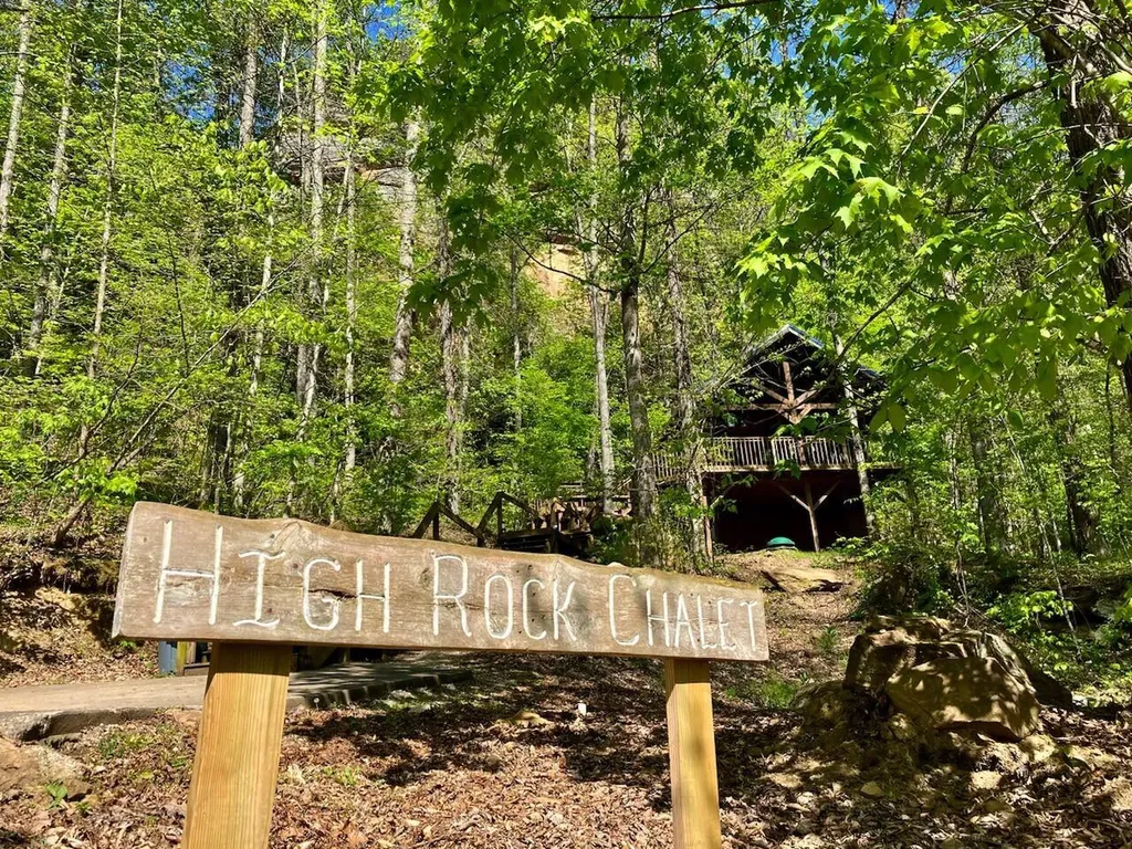 601 Twin Arch Road Stanton KY 40380