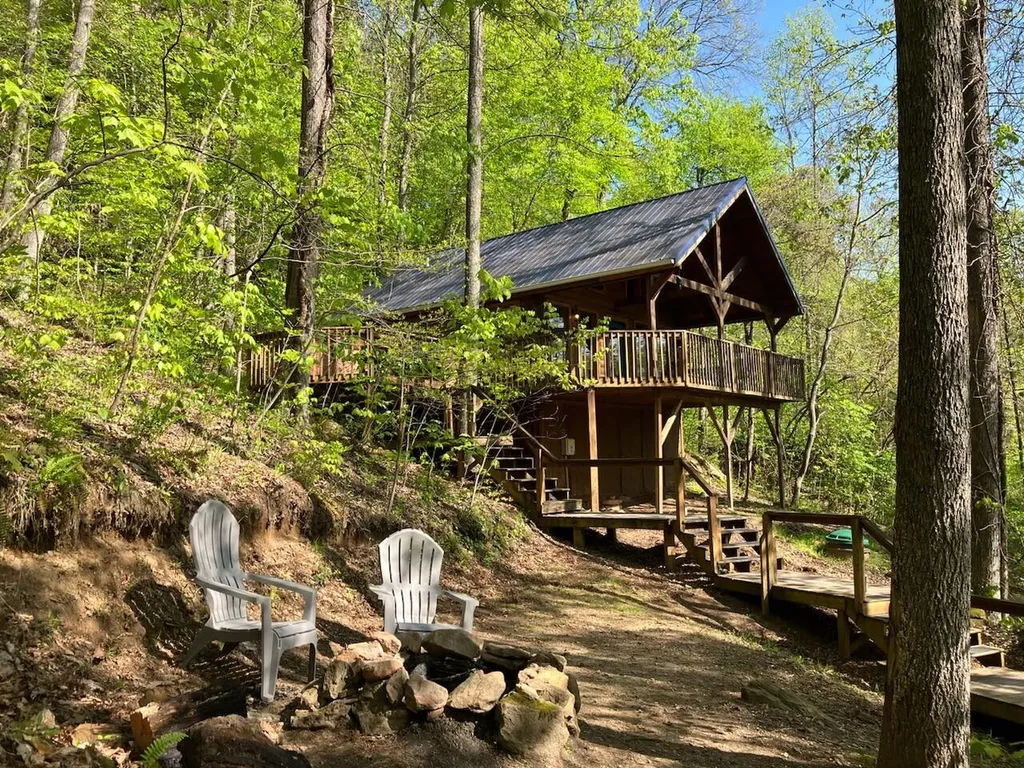 601 Twin Arch Road Stanton KY 40380