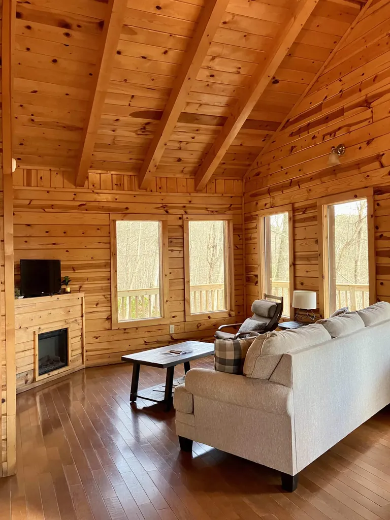 601 Twin Arch Road Stanton KY 40380