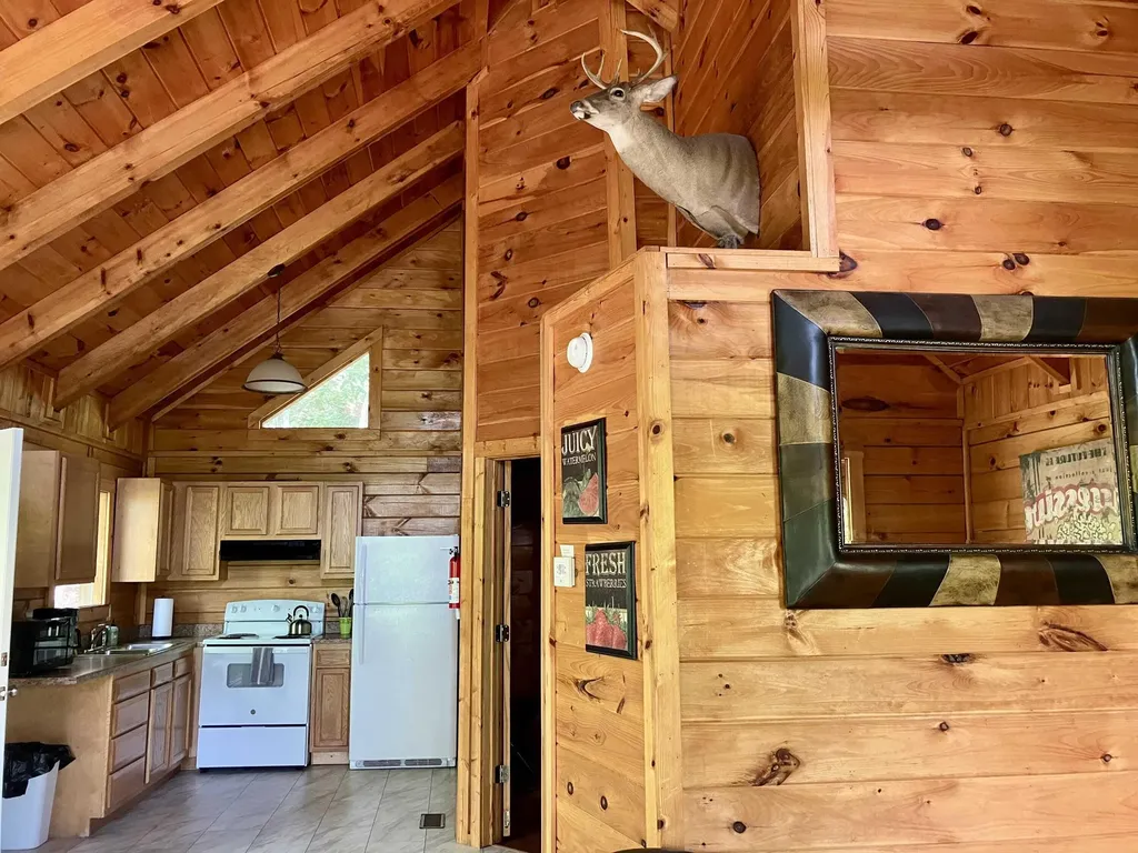 601 Twin Arch Road Stanton KY 40380