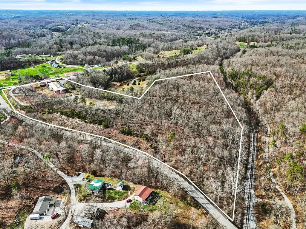 6930 Winchester Road Irvine KY 40336