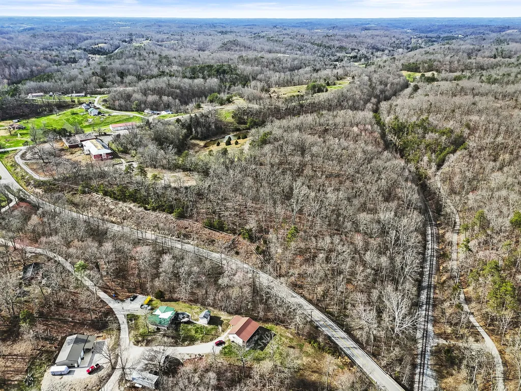 6930 Winchester Road Irvine KY 40336