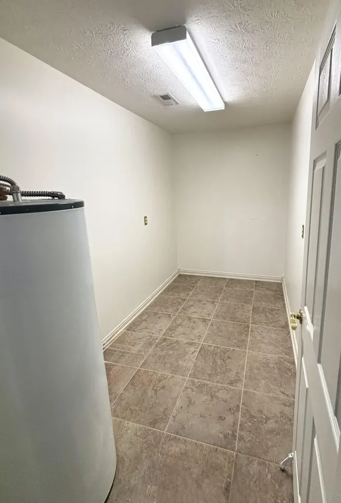 433 Deer Lake Place Bronston KY 42518