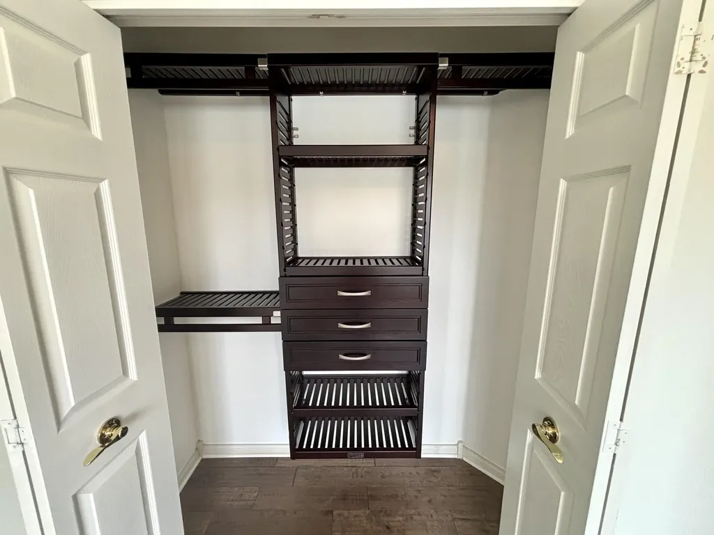 433 Deer Lake Place Bronston KY 42518