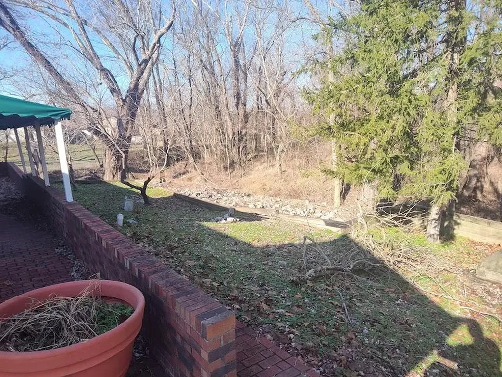 9362 Us-60 Salt Lick KY 40371