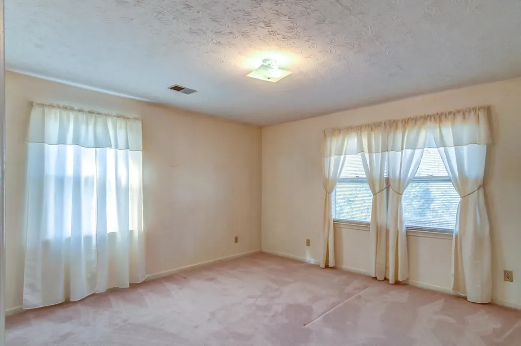 1433 Gravel Lick Branch Road Waco KY 40385