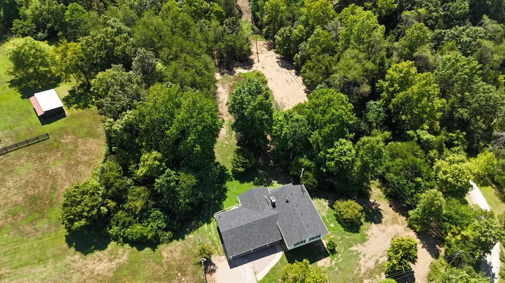 1433 Gravel Lick Branch Road Waco KY 40385